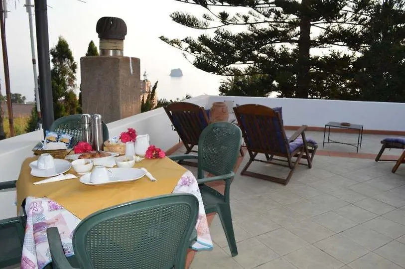 *** Guest house B&B Il Giardino Segreto Stromboli Italy