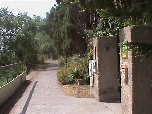 *** Guest house B&B Il Giardino Segreto Stromboli Italy