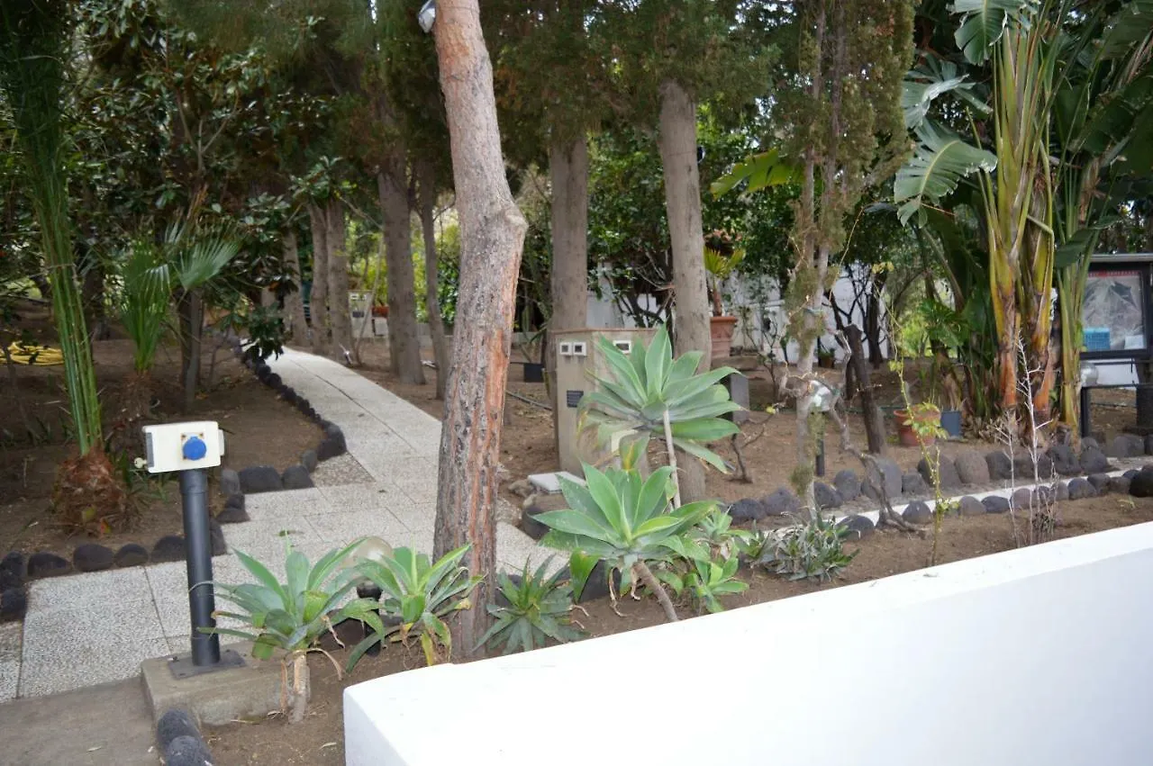 B&B Il Giardino Segreto Stromboli 3*,  Italy
