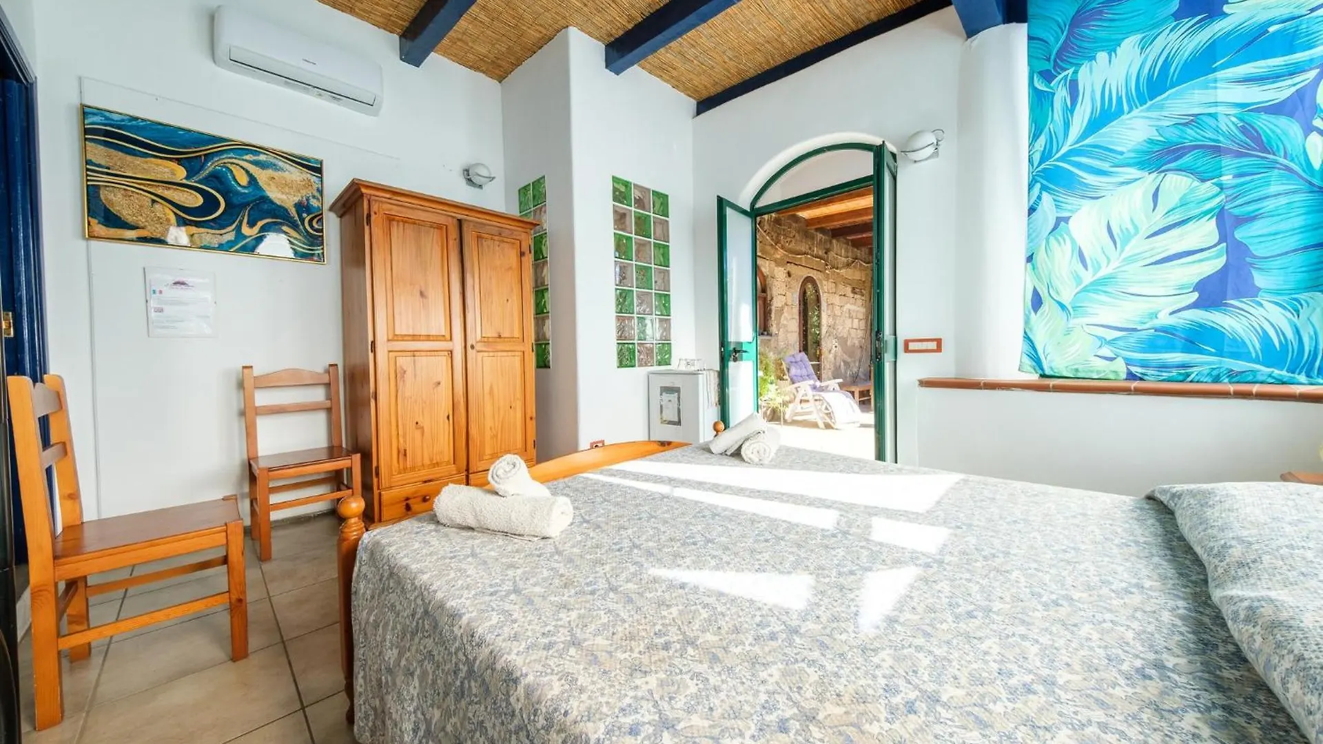 B&B Il Giardino Segreto Стромболи Гостевой дом