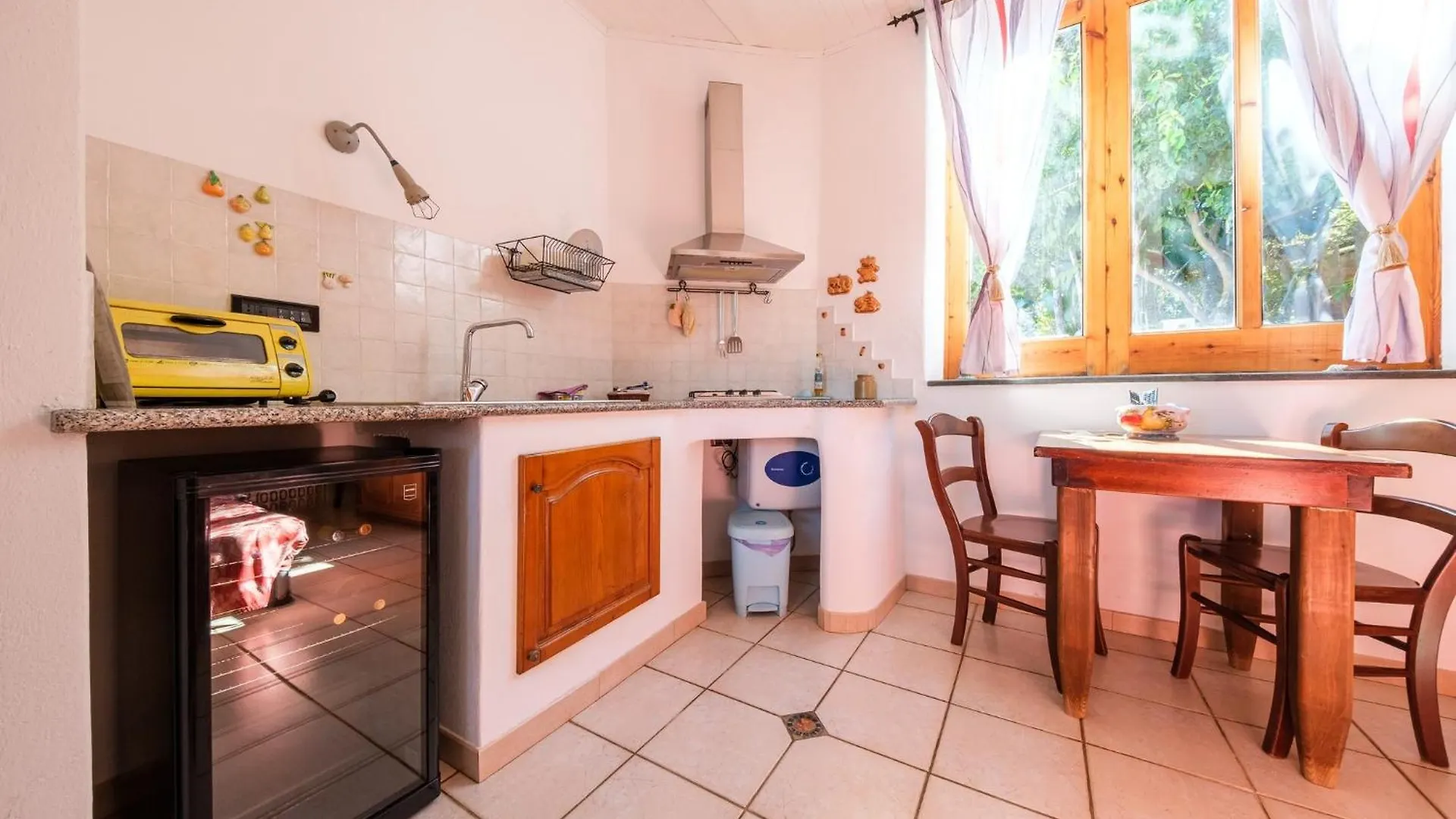 B&B Il Giardino Segreto Стромболи